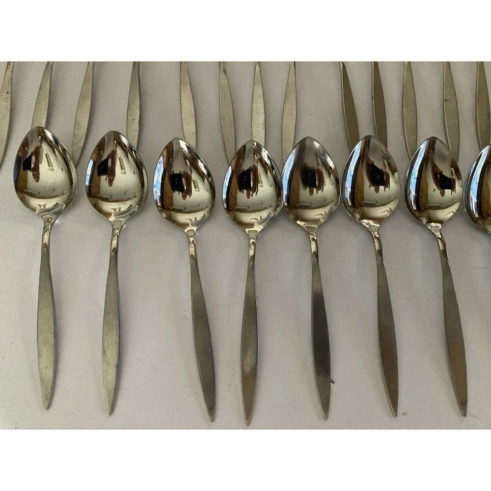 Oneidacraft Deluxe Stainless Lot of 15 Tablespoons & 8 Teaspoons